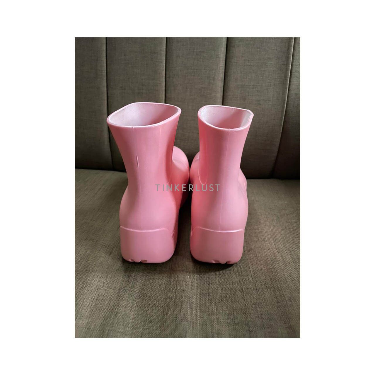 靴 Bottega Veneta puddle boots pink Bottega Veneta: Pink Puddle Boots | SSENSE